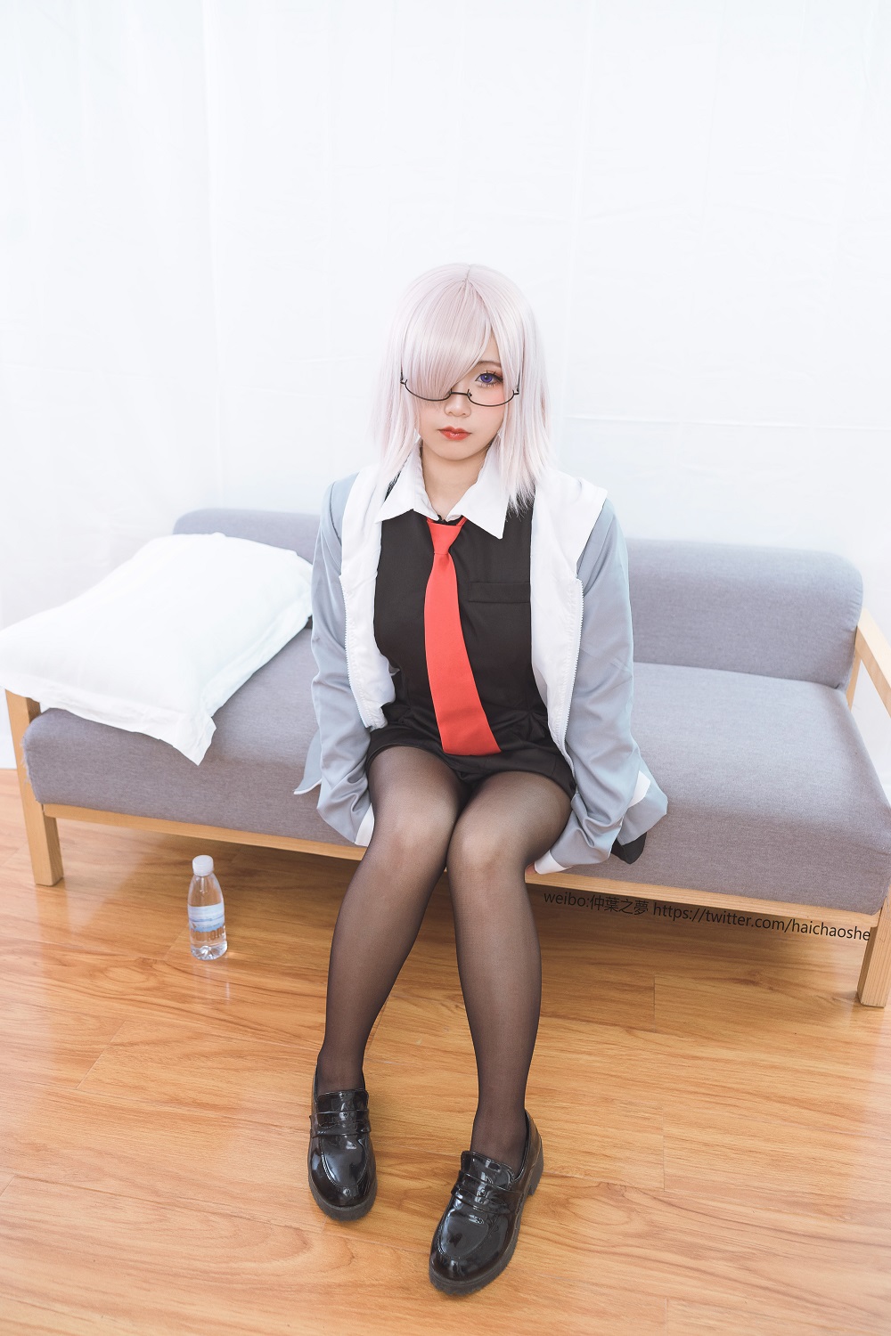 轻兰映画 Grand.014-玛修日常服[73P+1V] 萝风丝足 预览1图
