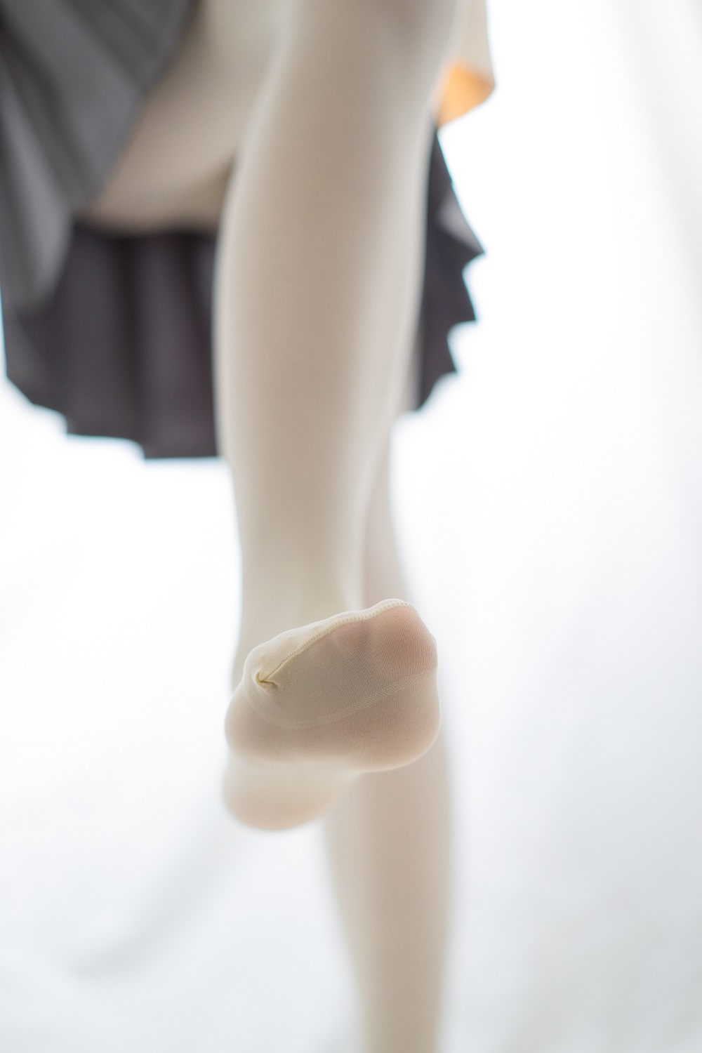 喵写真 Vol.017-白丝灰裙[104P] 喵写真 预览1图